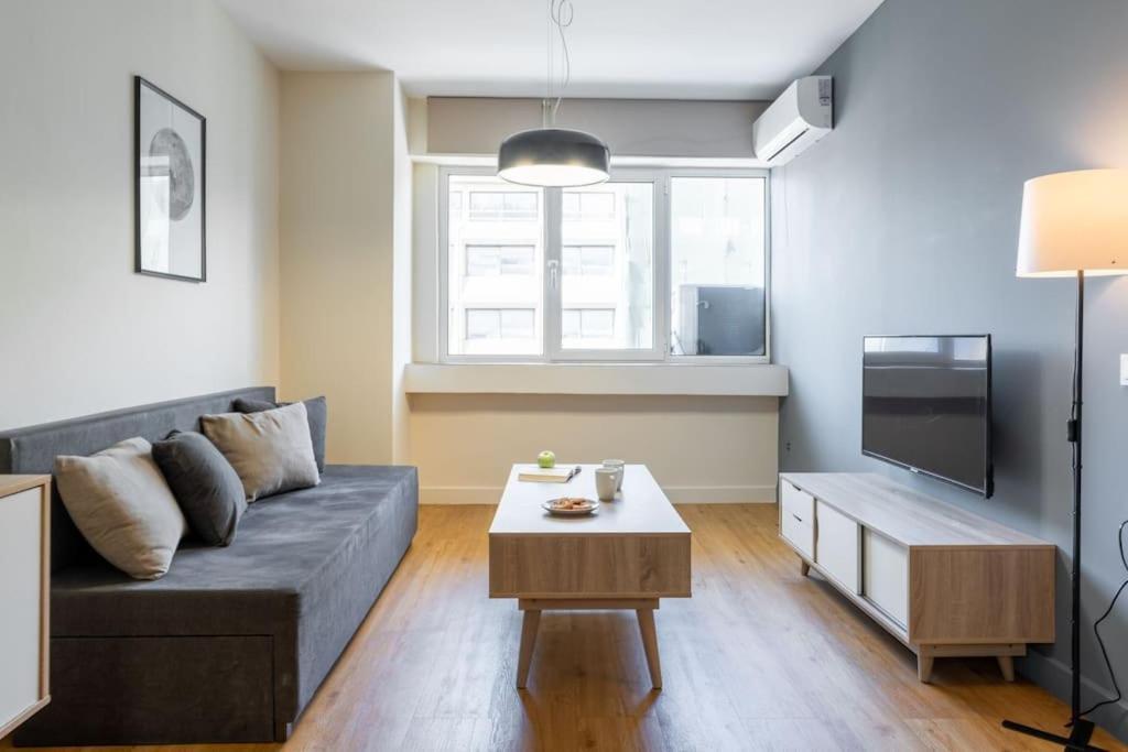 Large Comfy, Modern Studio 5 Min To Acropolis Atene Esterno foto