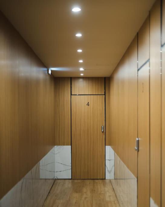 Large Comfy, Modern Studio 5 Min To Acropolis Atene Esterno foto